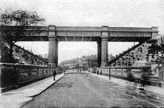 The-Queens-Road-Bridge-taken-the-year-it-was-completed.-1898.